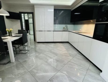 Продаж квартири 3 кімнати 118 кв. м. (Центр) Хмельницький