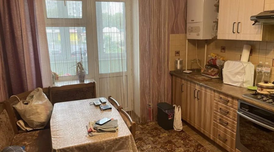 Продаж квартири 3 кімнати 80 кв. м. (Озерна) Хмельницький