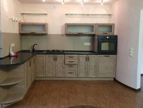 Продаж квартири 3 кімнати 140 кв. м. просп. Миру (Виставка) Хмельницький