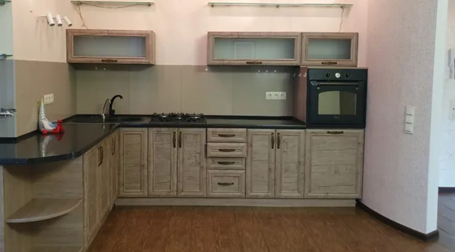 Продаж квартири 3 кімнати 140 кв. м. просп. Миру (Виставка) Хмельницький