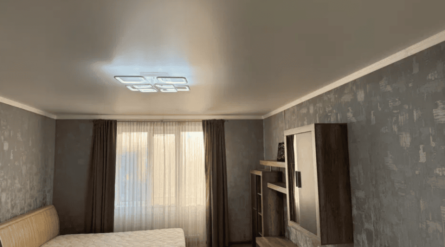 Оренда 1 кімната 45 кв. м. Озерна (Виставка) Хмельницький