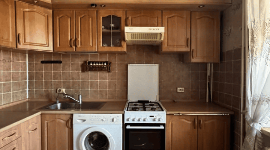 Продаж квартири 3 кімнати 72 кв. м. Прибузька (Центр) Хмельницький