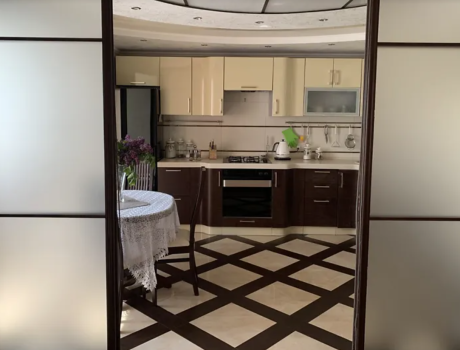 Продаж квартири 2 кімнати 72 кв. м. Інститутська (Південно-Захід) Хмельницький