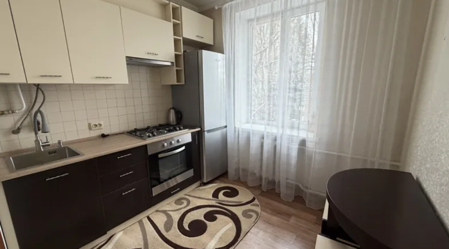 Оренда 2 кімнати 45 кв. м. Героїв Майдану (Центр) Хмельницький