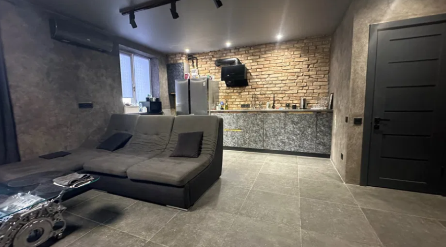 Продаж квартири 2 кімнати 90 кв. м. ЖК Перший парковий. (Озерна) Хмельницький