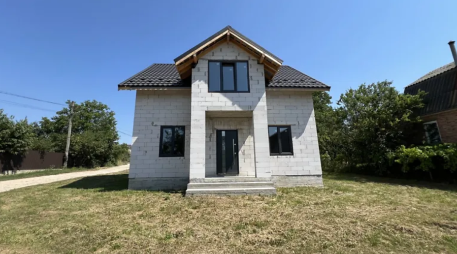 Продаж будинку 5 кімнат 146 кв. м. 6 сот. Підкови 4й проїзд (Лезнево) Хмельницький