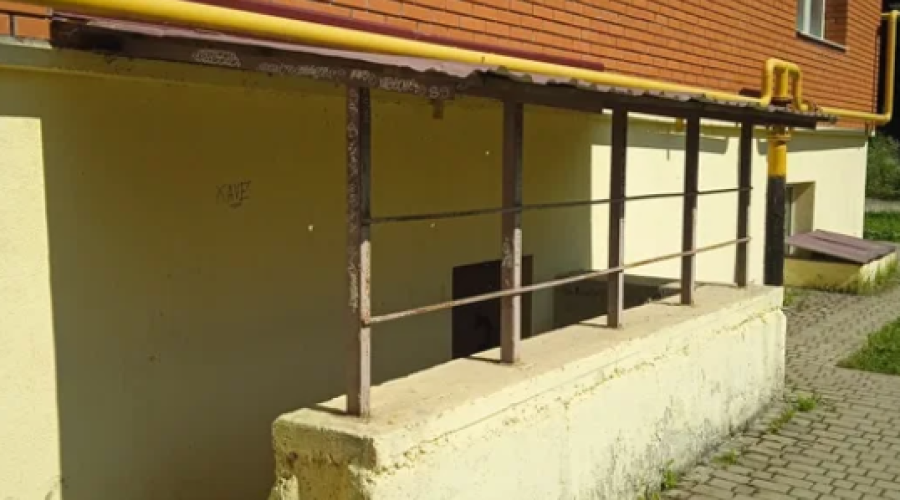 Продаж комерційної нерухомості 1 кімната 61 кв. м. (Озерна) Хмельницький