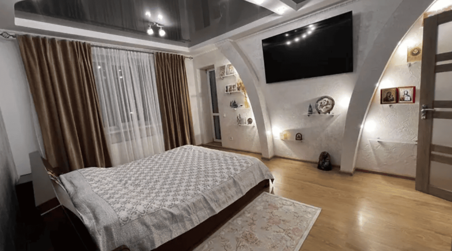 Продаж квартири 4 кімнати 100 кв. м. Старокостянтинівське шосе (Виставка) Хмельницький