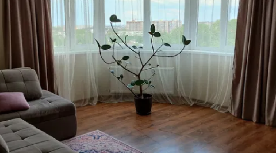 Продаж квартири 3 кімнати 82 кв. м. (Центр) Хмельницький