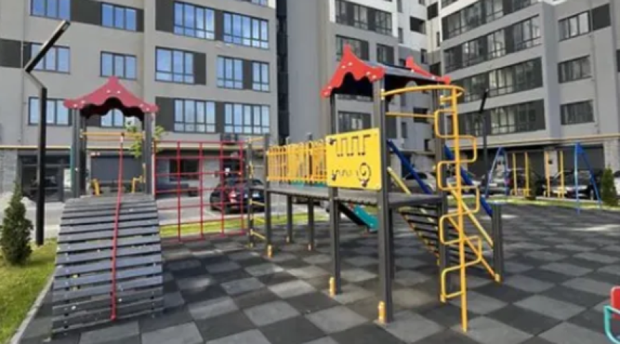 Продаж квартири 5 кімнат 155 кв. м. ЖК Автобіографія (Виставка) Хмельницький