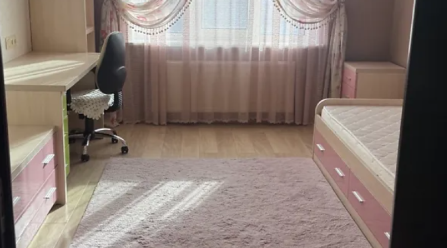 Оренда 2 кімнати 78 кв. м. Водопровідна (Центр) Хмельницький