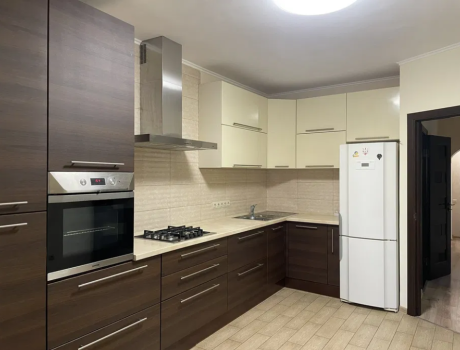 Оренда 2 кімнати 70 кв. м. Перемоги (Виставка) Хмельницький