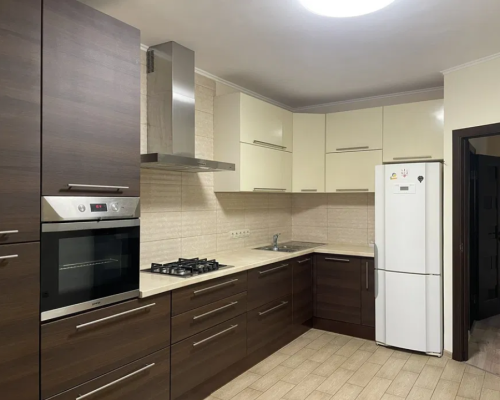 Оренда 2 кімнати 70 кв. м. Перемоги (Виставка) Хмельницький