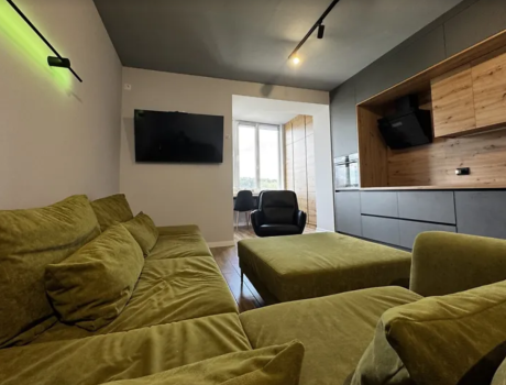 Продаж квартири 2 кімнати 75 кв. м. ЖК Олімпійський (Виставка) Хмельницький