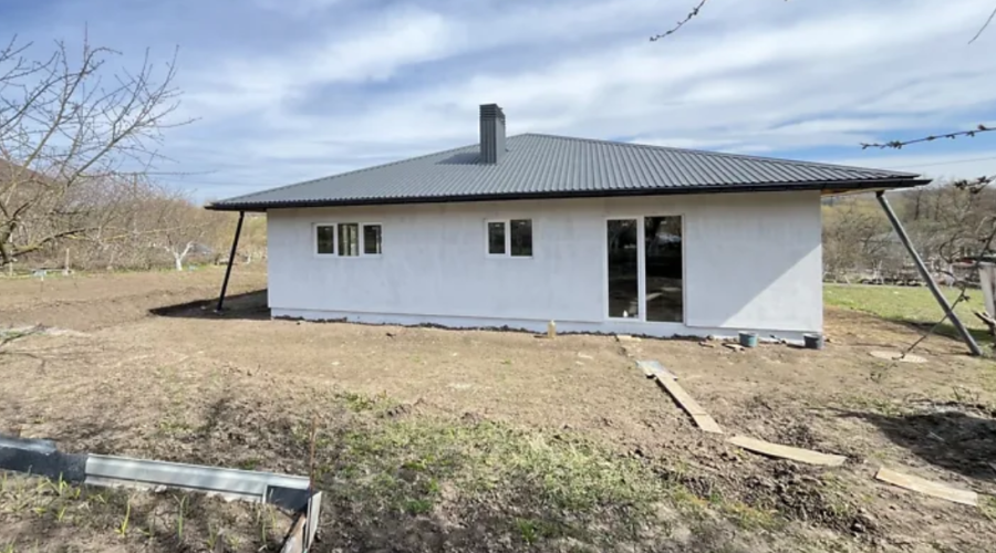 Продаж будинку 3 кімнати 153 кв. м. 12 сот. 3-й пр. Світлий (Лезнево) Хмельницький