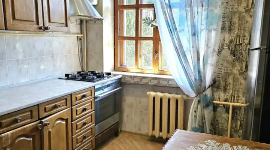 Продаж квартири 3 кімнати 63 кв. м. просп. Миру (Виставка) Хмельницький