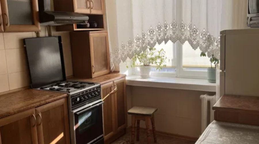 Оренда 1 кімната 32 кв. м. (Центр) Хмельницький