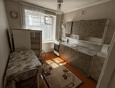 Оренда 1 кімната 35 кв. м. Зарічанська (Виставка) Хмельницький