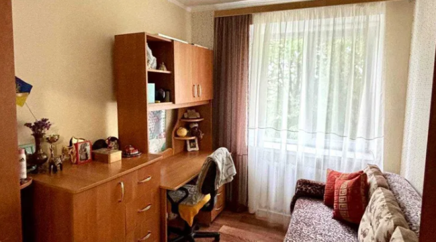 Продаж квартири 3 кімнати 50 кв. м. (Виставка) Хмельницький