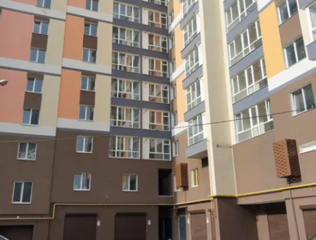 Продаж квартири 2 кімнати 81 кв. м. ЖК Срібні озера (Озерна) Хмельницький