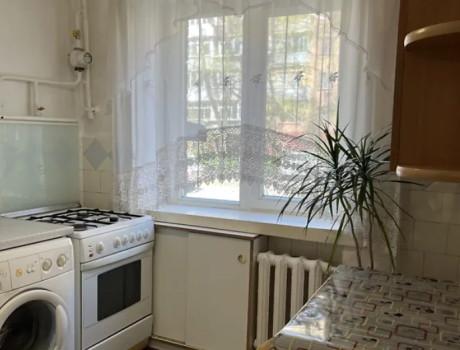Продаж квартири 2 кімнати 42 кв. м. Зарічанська (Виставка) Хмельницький