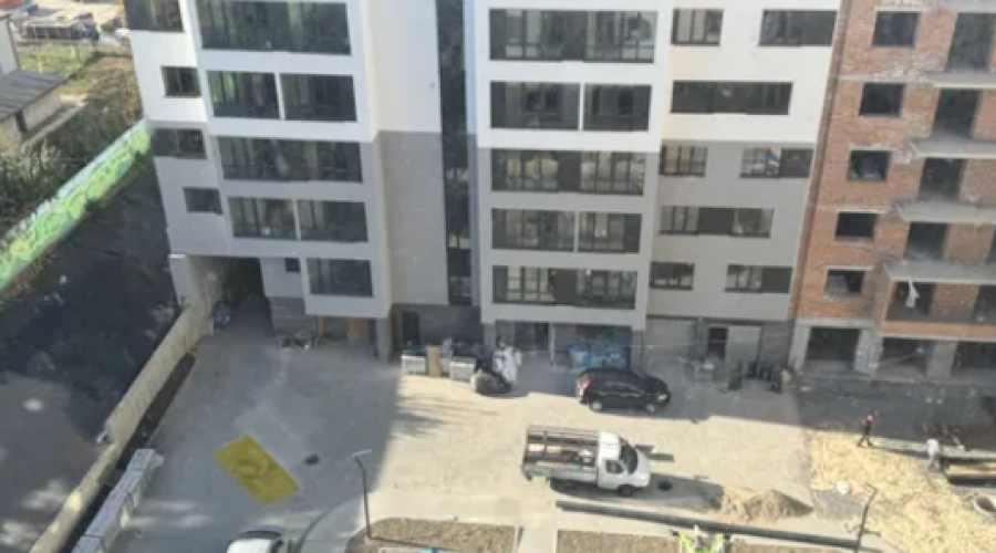 Продаж квартири 1 кімната 40 кв. м. ЖК Автобіографія (Виставка) Хмельницький