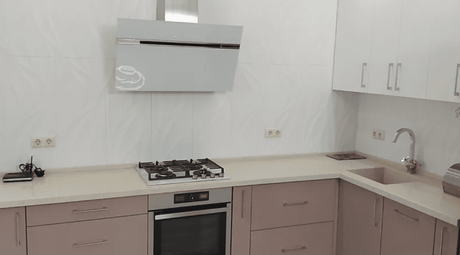 Оренда 2 кімнати 68 кв. м. Мазура Миколи (Виставка) Хмельницький