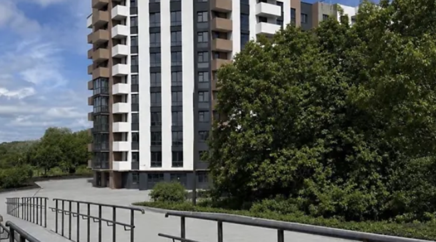 Продаж квартири 2 кімнати 76 кв. м. Героя України Дмитра Крамара (Виставка) Хмельницький