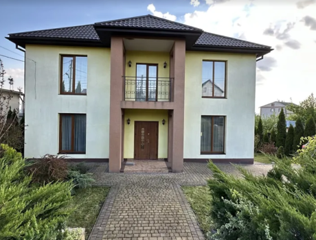Продаж будинку 4 кімнати 295 кв. м. 10 сот. (Лезнево) Хмельницький