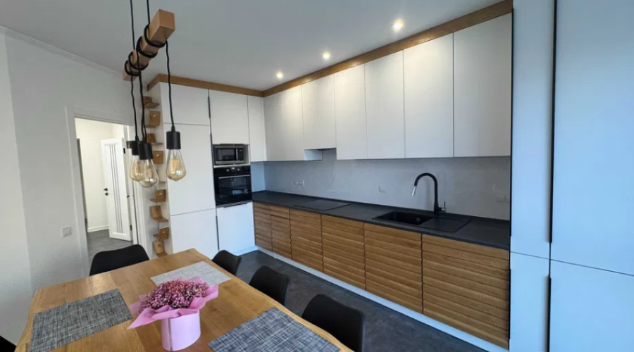 Продаж квартири 2 кімнати 73 кв. м. ЖК Грамонія 2 (Виставка) Хмельницький