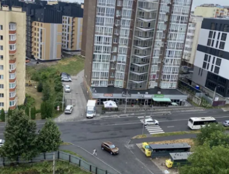 Продаж квартири 1 кімната 45 кв. м. Кармелюка (Озерна) Хмельницький