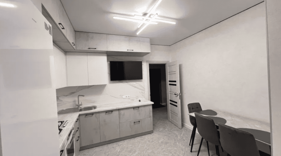 Оренда 1 кімната 45 кв. м. (Озерна) Хмельницький