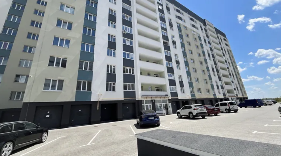 Продаж квартири 2 кімнати 80 кв. м. Лісогринівецька (Озерна) Хмельницький