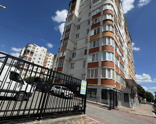 Продаж квартири 1 кімната 42 кв. м. Водопровідна (Центр) Хмельницький