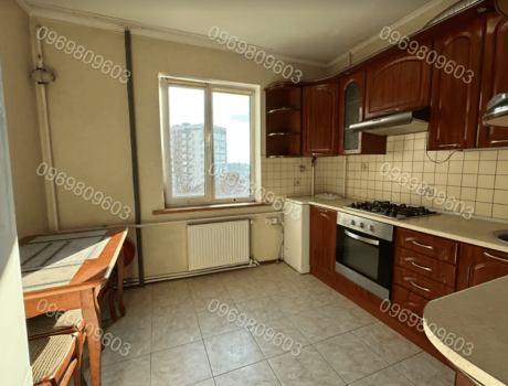 Продаж квартири 4 кімнати 83 кв. м. Панаса Мирного (Озерна) Хмельницький