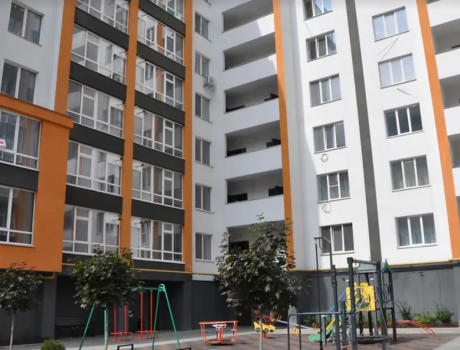 Продаж квартири 2 кімнати 82 кв. м. ЖК Олімпійський (Виставка) Хмельницький