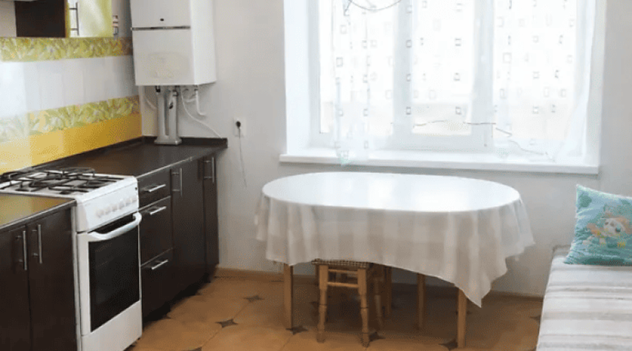 Продаж квартири 1 кімната 44 кв. м. просп. Миру (Виставка) Хмельницький