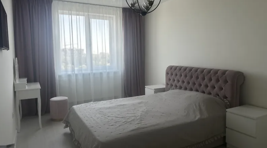 Продаж квартири 1 кімната 40 кв. м. ЖК Приозерний (Озерна) Хмельницький