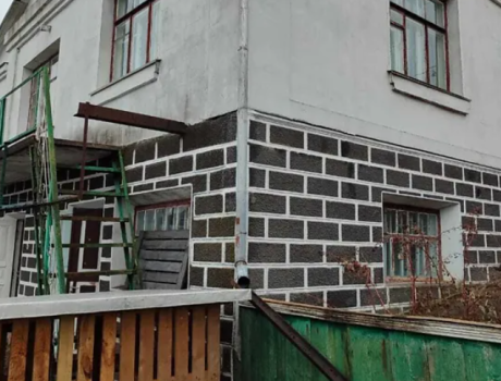 Продаж будинку 4 кімнати 118 кв. м. 8 сот. пров. Амосова Миколи (Лезнево) Хмельницький