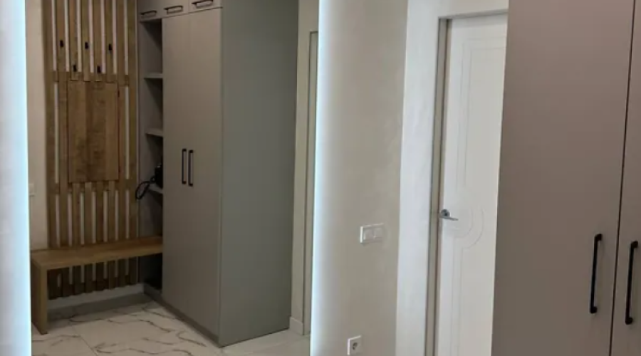 Продаж квартири 2 кімнати 47 кв. м. Зарічанська (Виставка) Хмельницький
