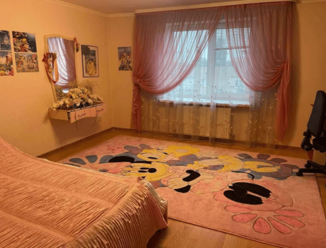 Продаж квартири 3 кімнати 143 кв. м. Проспект Миру (Виставка) Хмельницький