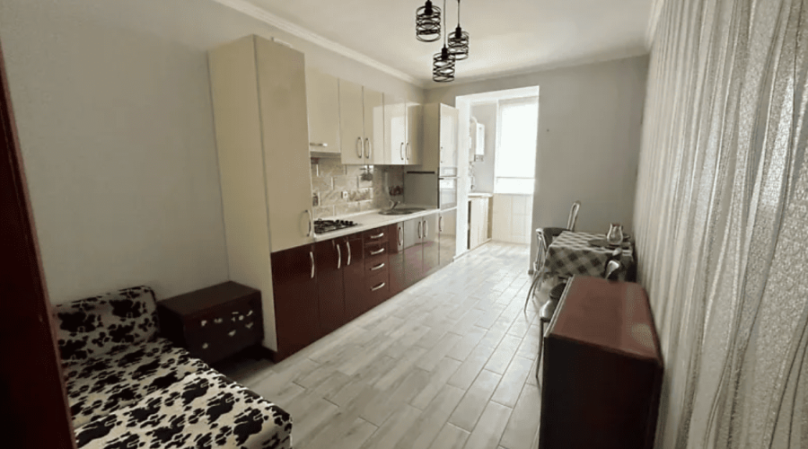 Продаж квартири 1 кімната 42 кв. м. ЖК Престиж (Озерна) Хмельницький