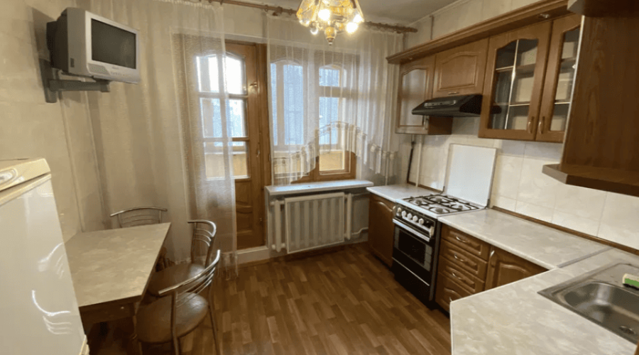 Оренда 1 кімната 40 кв. м. (Озерна) Хмельницький