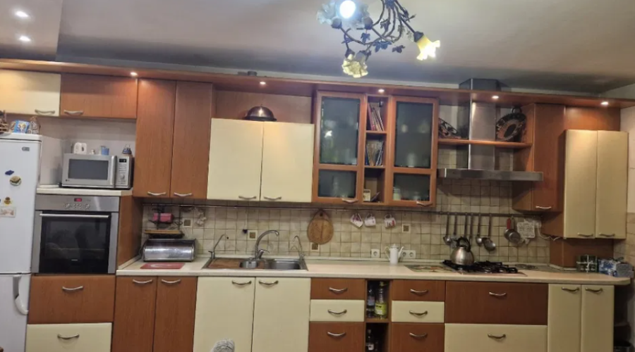 Продаж квартири 3 кімнати 128 кв. м. Свободи (Центр) Хмельницький