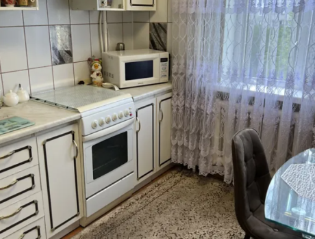 Продаж квартири 3 кімнати 72 кв. м. Панаса Мирного (Озерна) Хмельницький