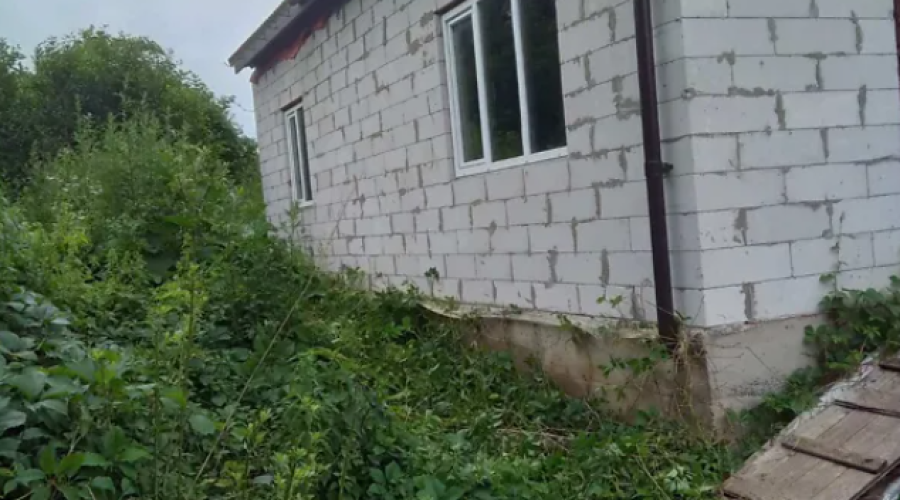 Продаж будинку 5 кімнат 100 кв. м. 6 сот. пров. Волочиський (Гречани) Хмельницький