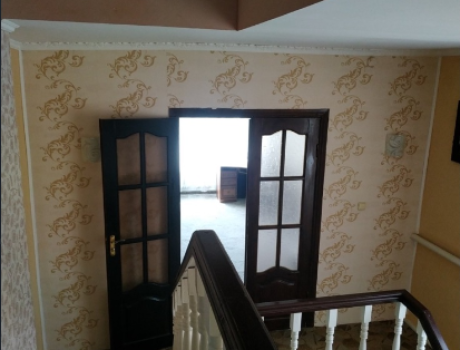 Продаж квартири 4 кімнати 143 кв. м. просп. Миру (Виставка) Хмельницький