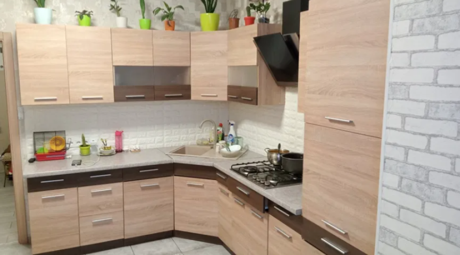 Продаж квартири 3 кімнати 88 кв. м. (Озерна) Хмельницький