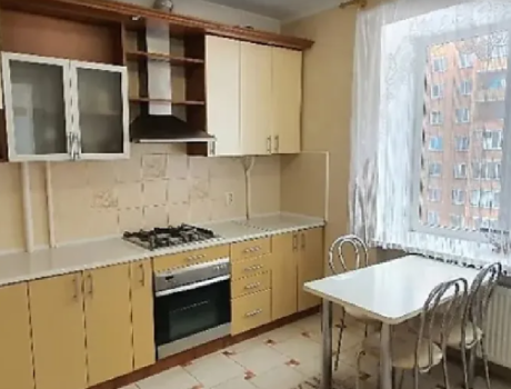 Оренда 2 кімнати 75 кв. м. Героїв Національної гвардії України (Виставка) Хмельницький