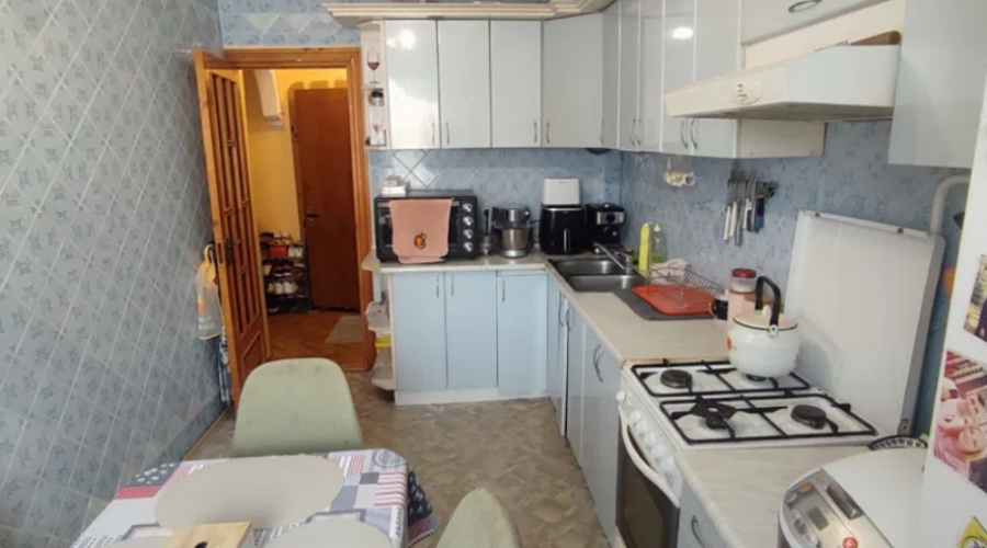 Оренда 3 кімнати 63 кв. м. (Виставка) Хмельницький